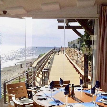 Mi Capricho 170 Beachfront Apartment Sitio de Calahonda Kültér fotó