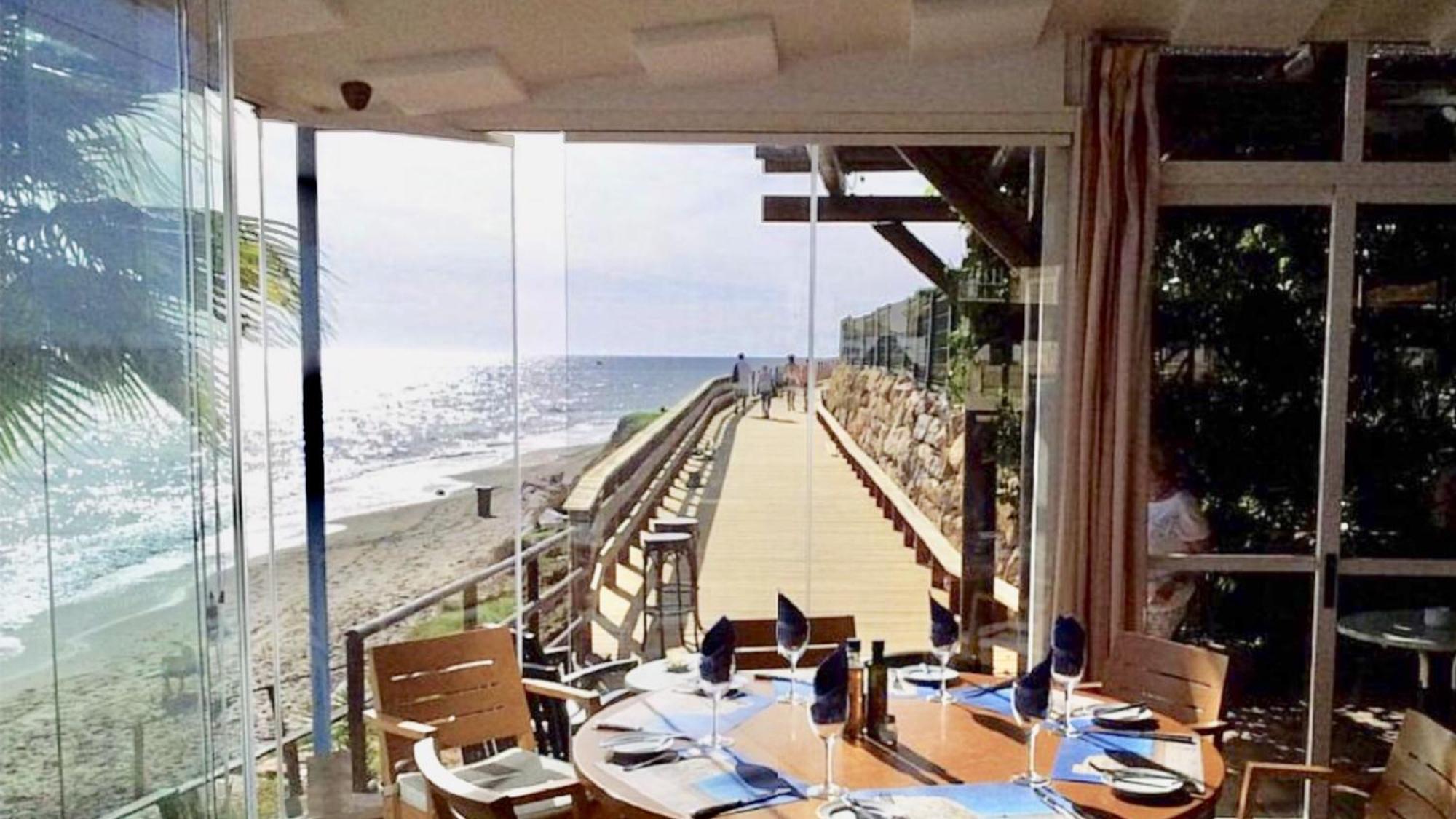 Mi Capricho 170 Beachfront Apartment Sitio de Calahonda Kültér fotó